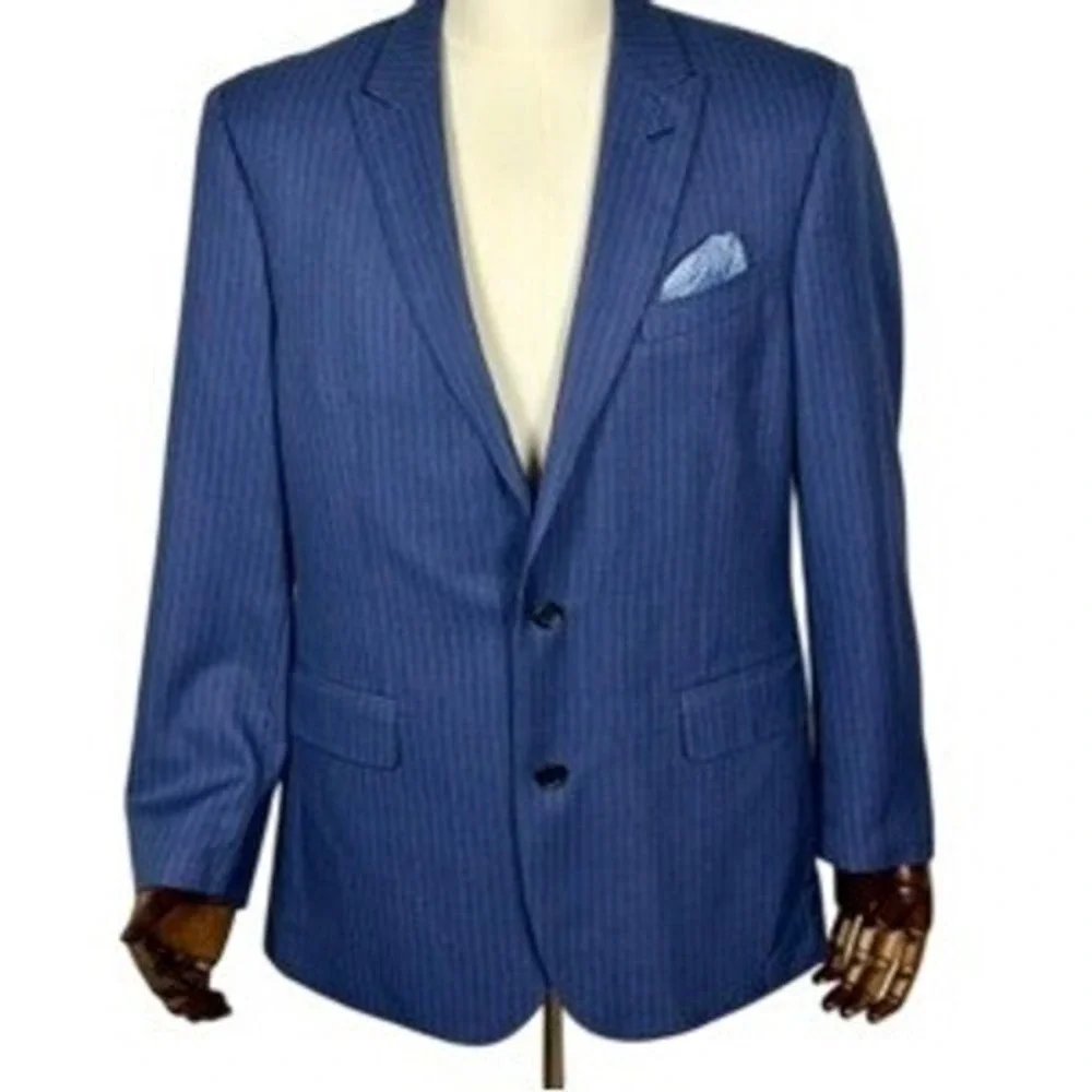 Beverly Hills Polo Club Mens‎ 42R, 36W Blue Pinstripe Suit Classic Business Wool